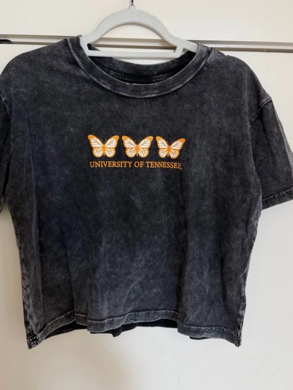 NWT University of Tennessee Cropped T-Shirt